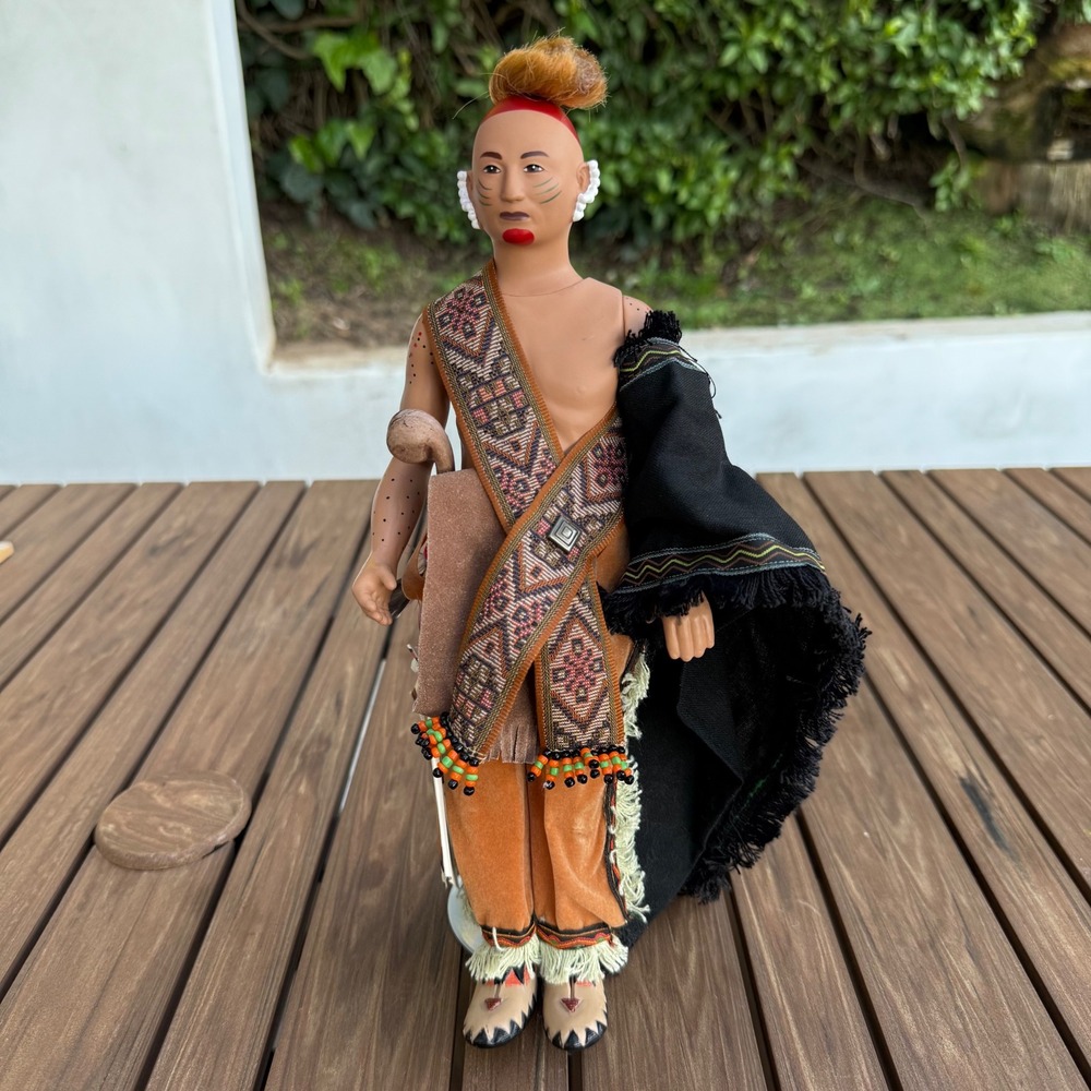 Sandy Dolls Limited Edition Warrior Series Roaring River Mohawk Tribe Doll 1056
